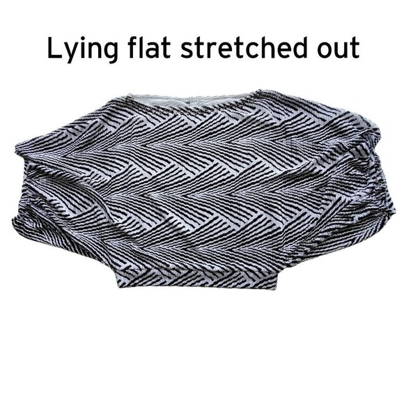 Alberto Makali Dolman Sleeve Bateau Beaded Neckline Pleated Geometric print XL - Picture 4 of 15